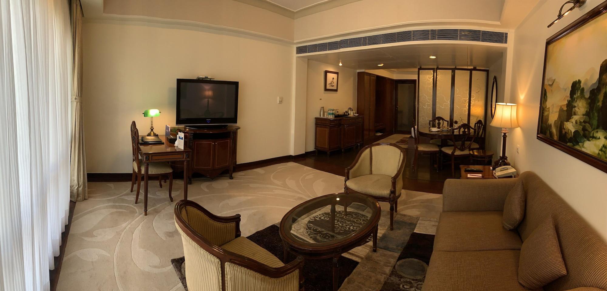 Namah Nainital, A Member Of Radisson Individuals Retreats Hotel Eksteriør billede