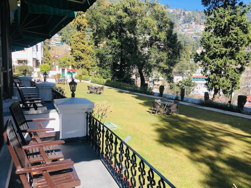 Namah Nainital, A Member Of Radisson Individuals Retreats Hotel Eksteriør billede