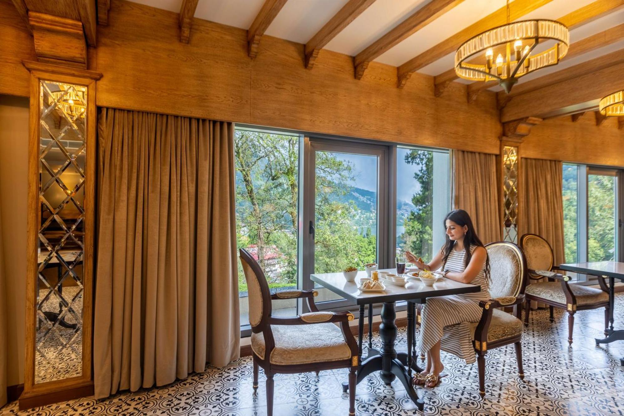 Namah Nainital, A Member Of Radisson Individuals Retreats Hotel Eksteriør billede
