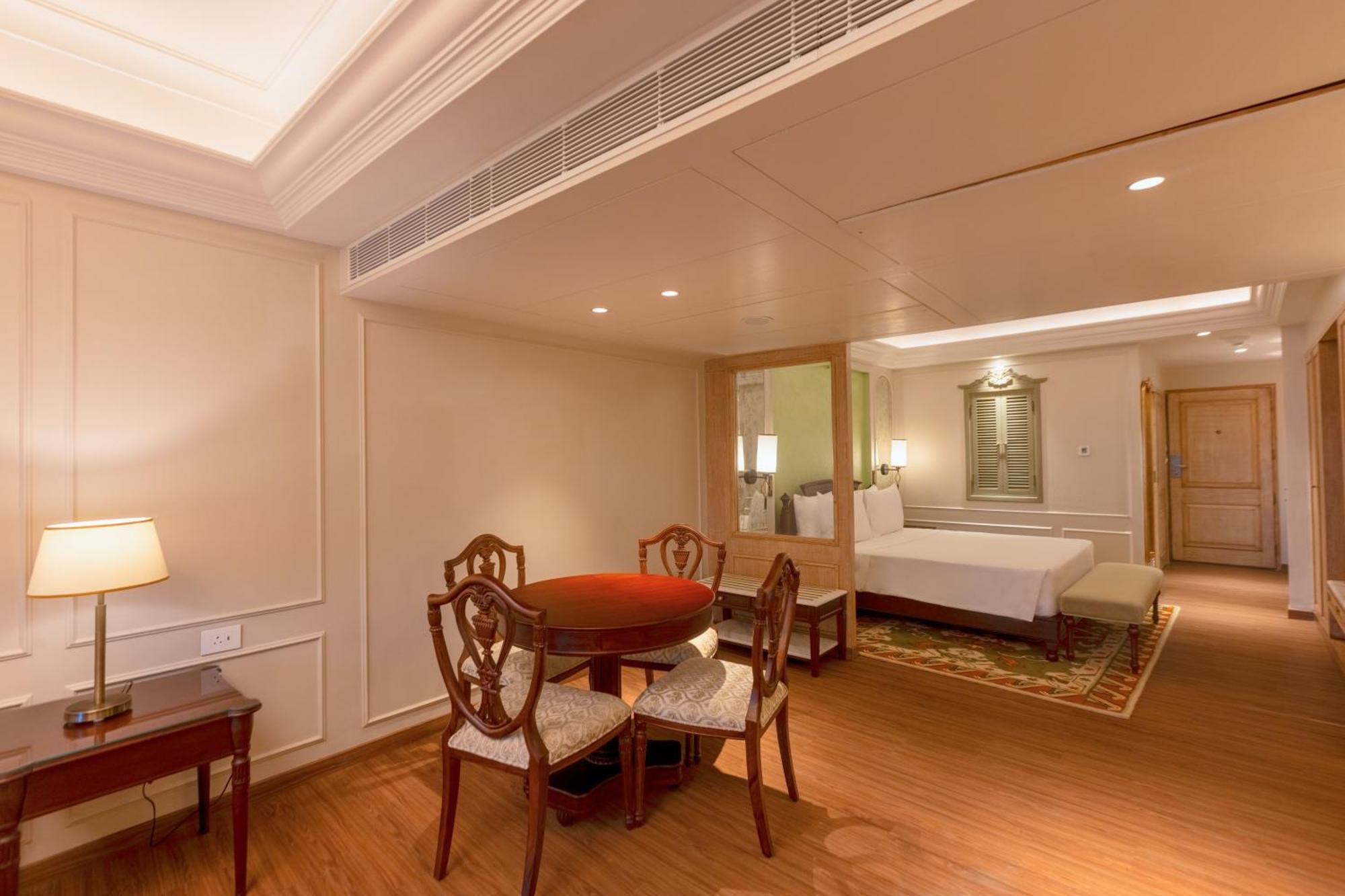Namah Nainital, A Member Of Radisson Individuals Retreats Hotel Eksteriør billede