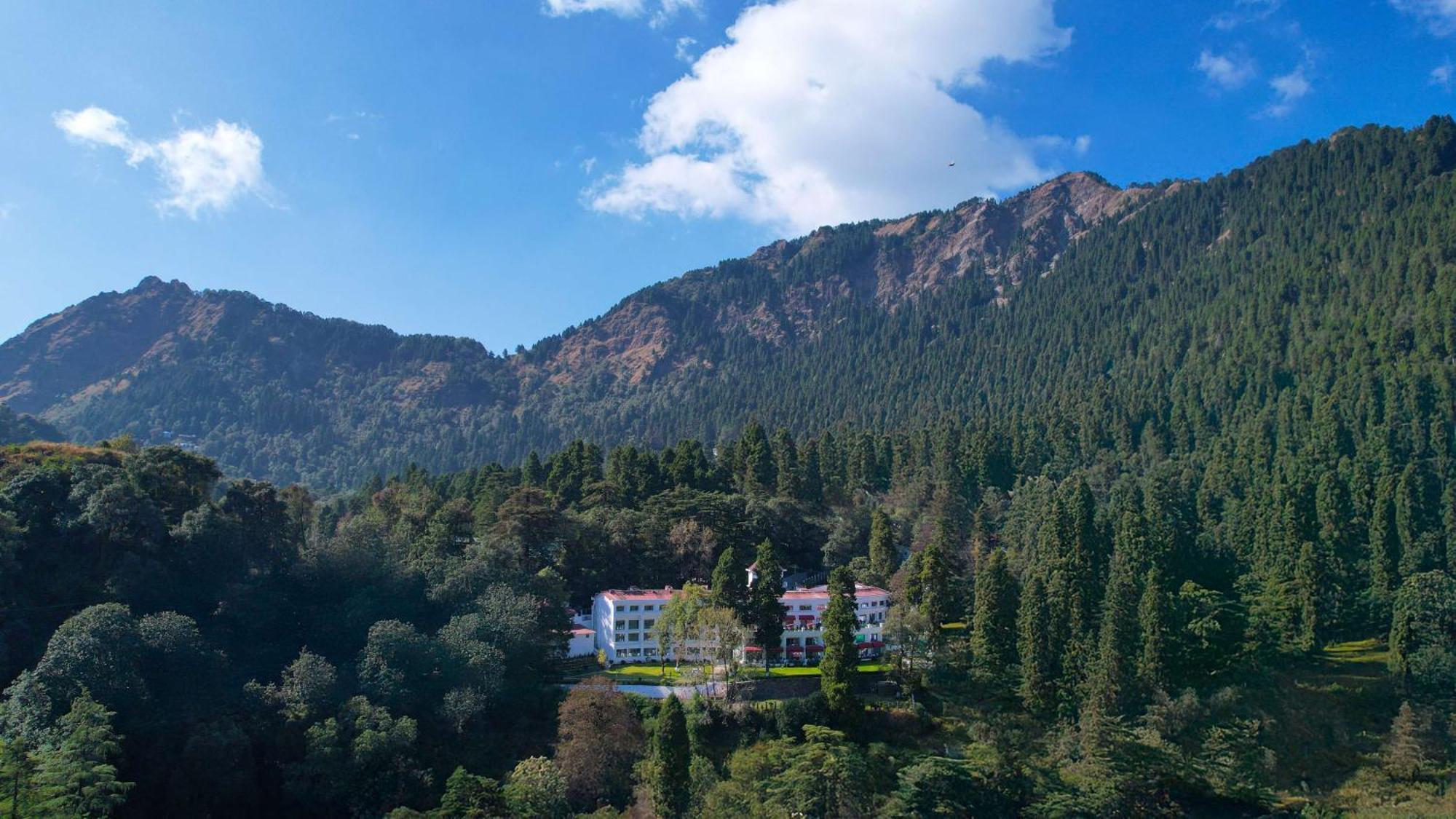 Namah Nainital, A Member Of Radisson Individuals Retreats Hotel Eksteriør billede